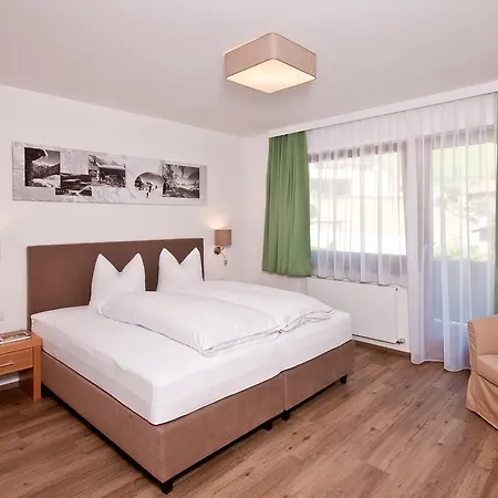 Neuwirt Apartman *