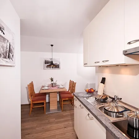 Neuwirt Apartman *